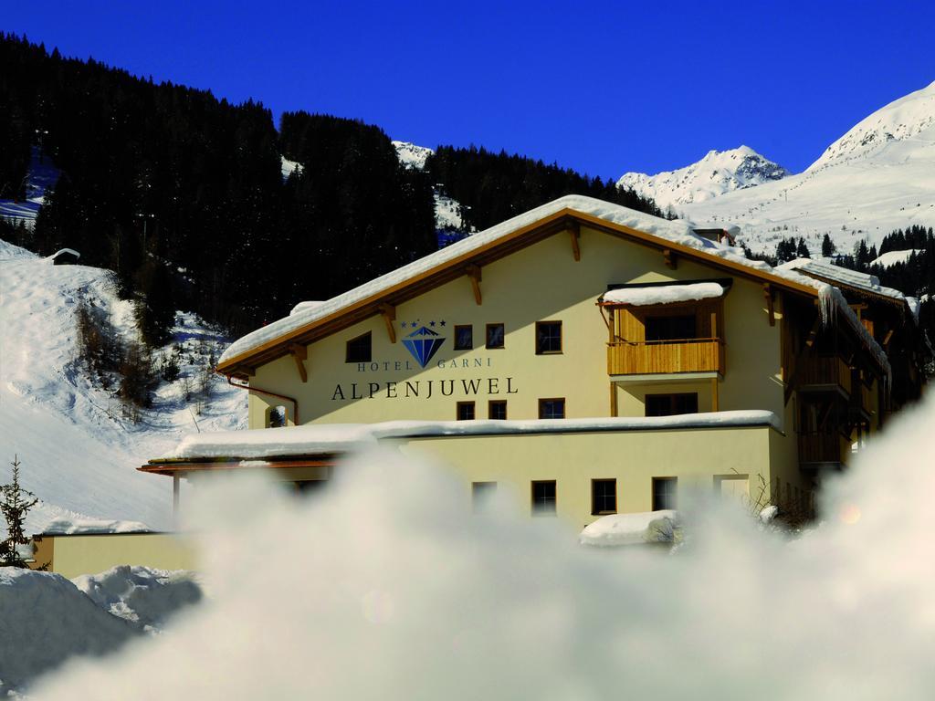 Hotel Garni Alpenjuwel Serfaus Exterior photo